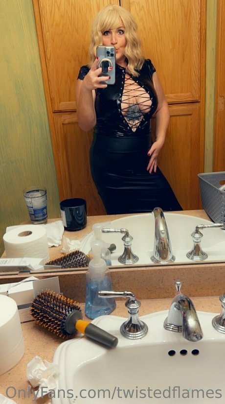 twistedflames kunst hübsche galerie