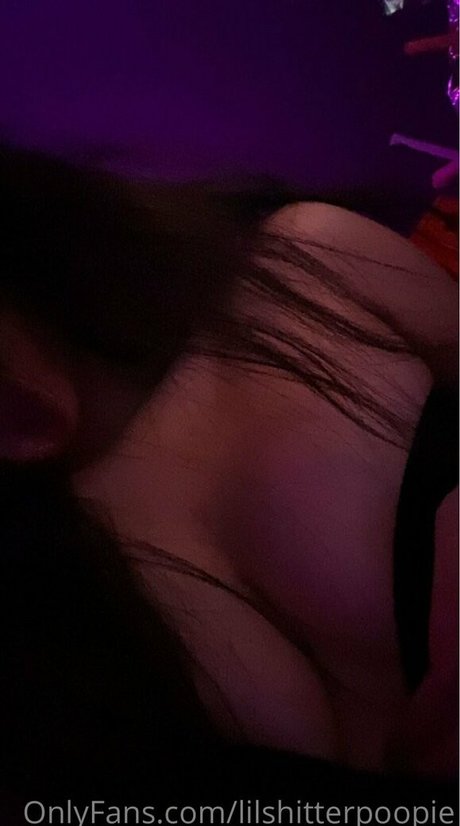 lilshitterpoopie schauspielerin nackten archiv