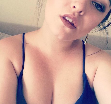 hijabi-onlyfans kunst akt galerien