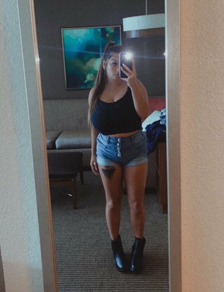 Lauren Risotti kostenlose nackt galerie