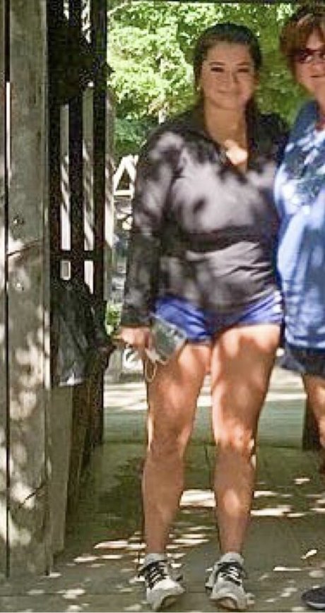 Lauren Risotti xxx hd bilder