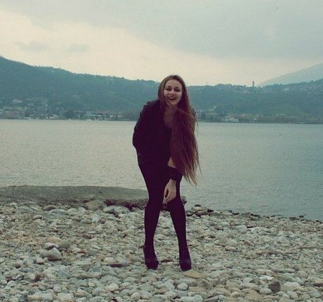 Anastasia Ticus heiße schöne bild