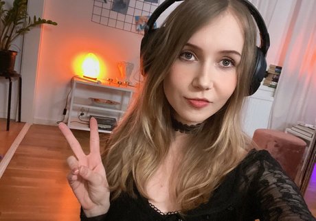 Apollolol erotische kunst bild