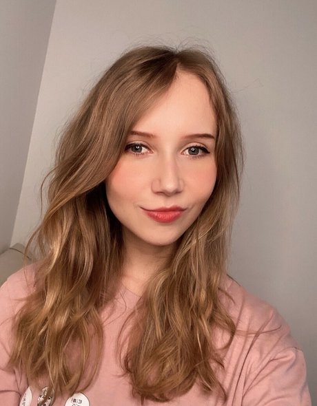 Apollolol nacktheit freie bild