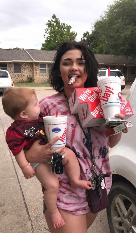 XxxOdddarcy erwachsene nackten archiv