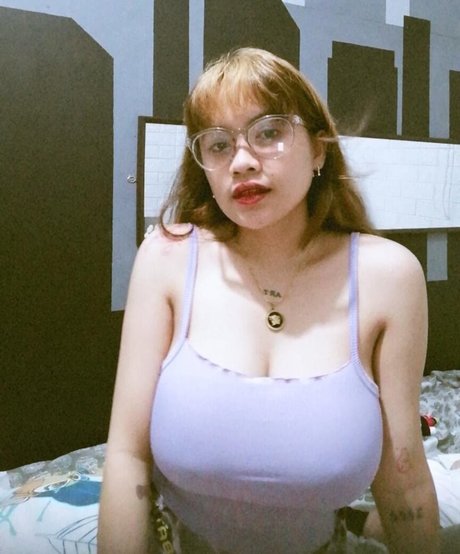 Joycen Artus top xxx bild