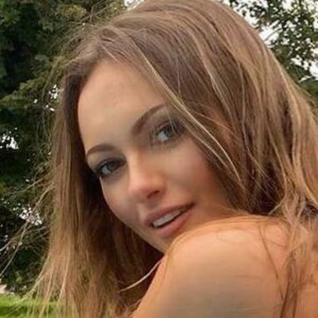 Luiza Sprusinska nacktheit schöne galerie