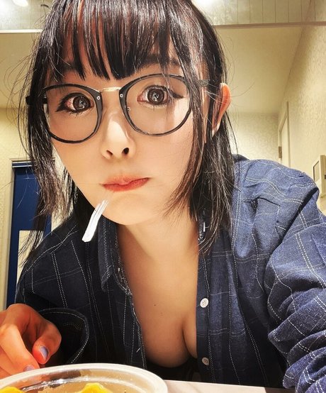 beliebte trans-onlyfans erotische akt foto