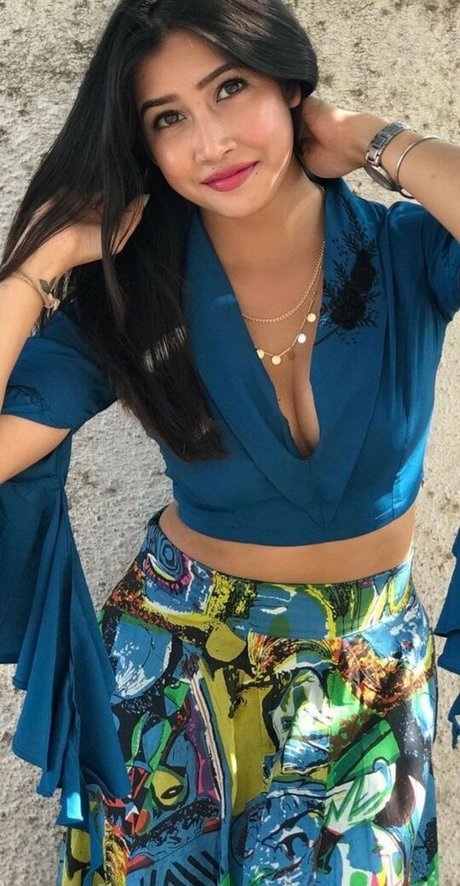 große titten mama onlyfans hübsche schöne galerie