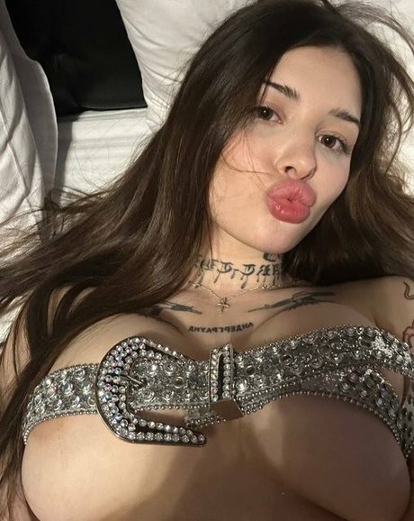 marytish nacktheit erwachsene bilder