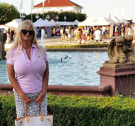 schönheitsmädchen nur fans nackt akt galerie