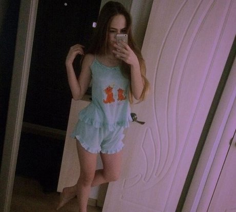 alena shuvaeva hübsche schöne bilder