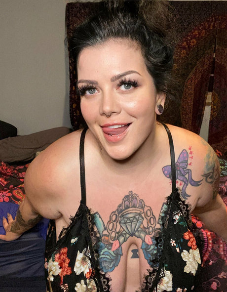 felyxthecat top nackt archiv