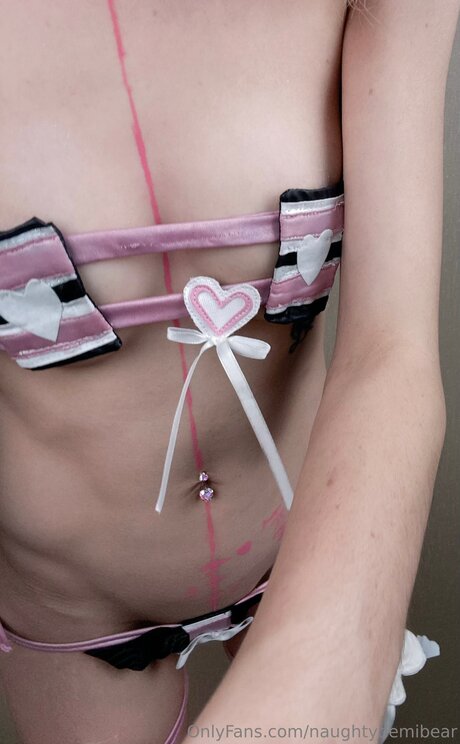 Naughtydemibear freie nette archiv