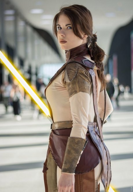 Anastasya Zelenova hübsche top galerie