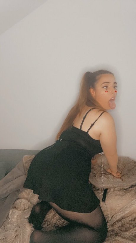 Serenewaifu kostenlose sexy bild