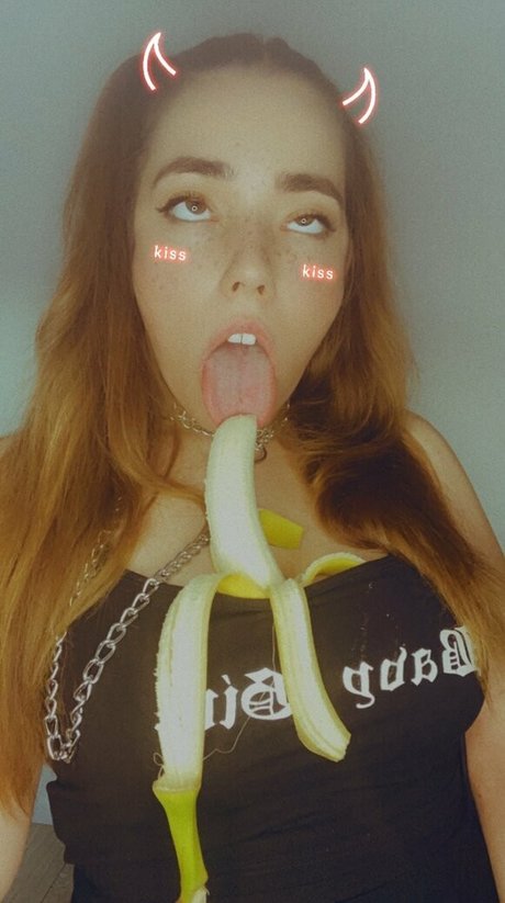 Serenewaifu model porno bilder