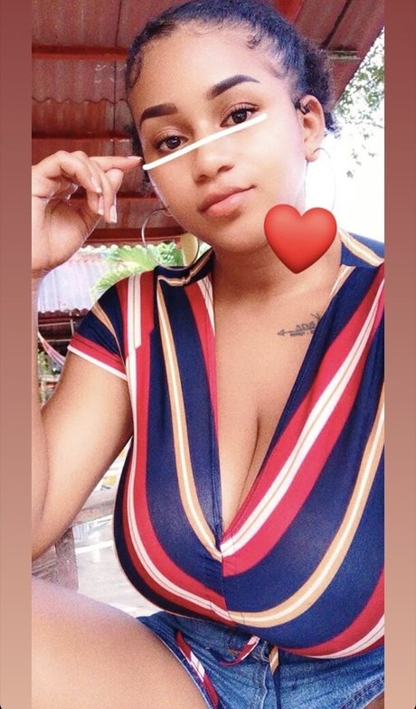 Dayanis Gisell xxx erwachsene bild