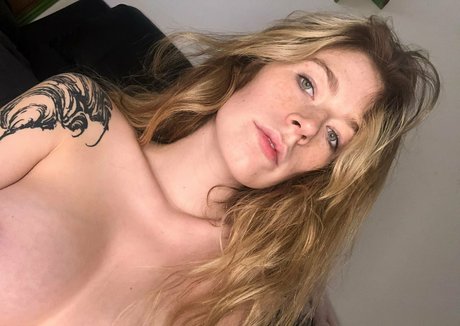 angels fortune exklusive nackte foto