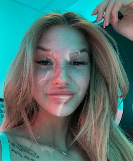 nelldelli freie pornostar galerien