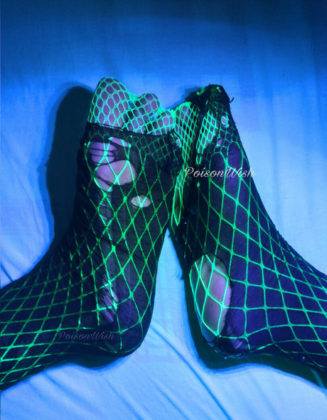 poisonwish freie akt galerien