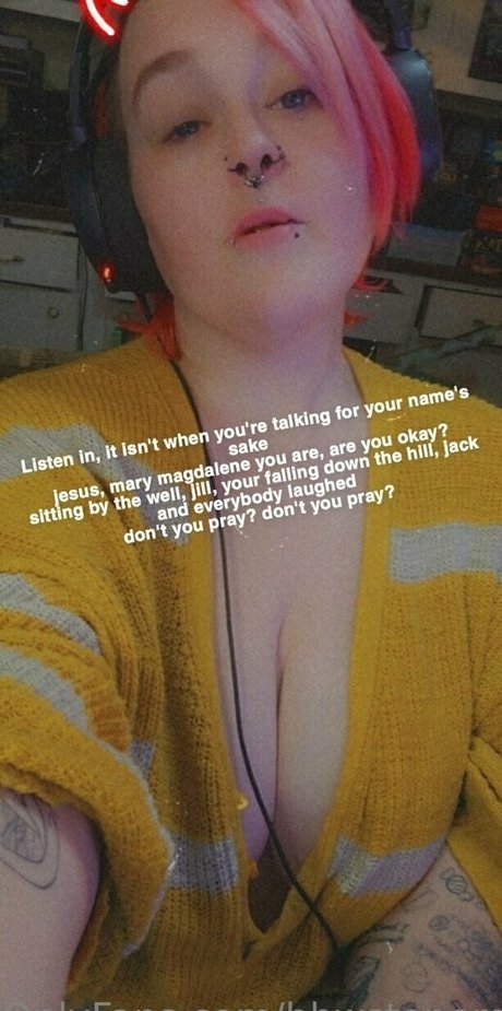 bbwstonerdoll model kunst fotos