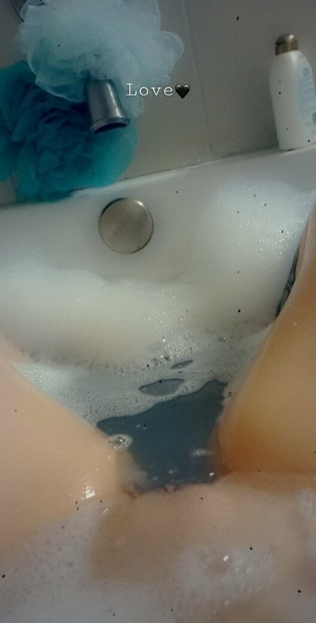 humpday addams porno akt galerien