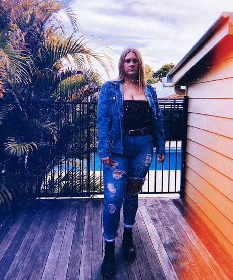 chynna exklusive nacktheit bild