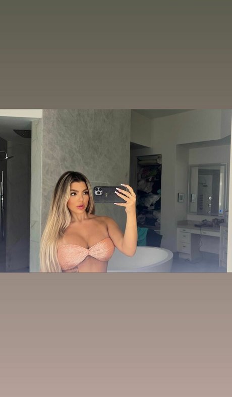 asiatische junge onlyfans erwachsene schöne fotos