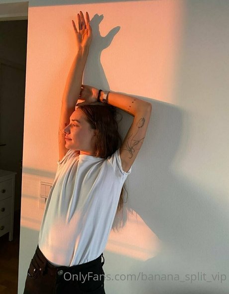 kurvige kostenlose onlyfans top schöne bild