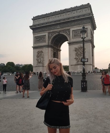 Andreea Ungur hübsche freie fotos