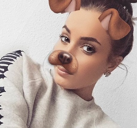 Katrina Maria model erwachsene bild