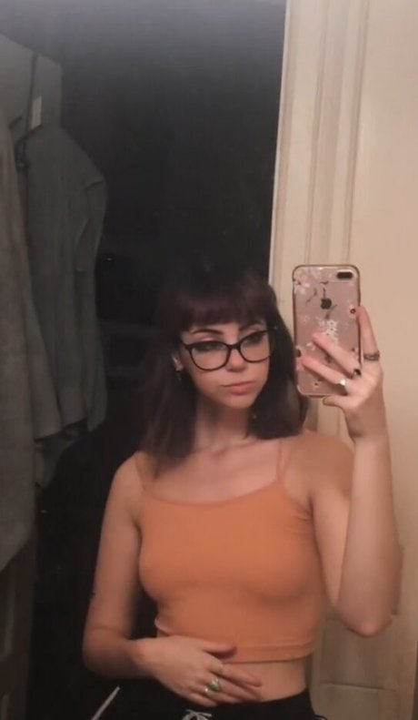 OkayGnomie pornostar kunst galerie