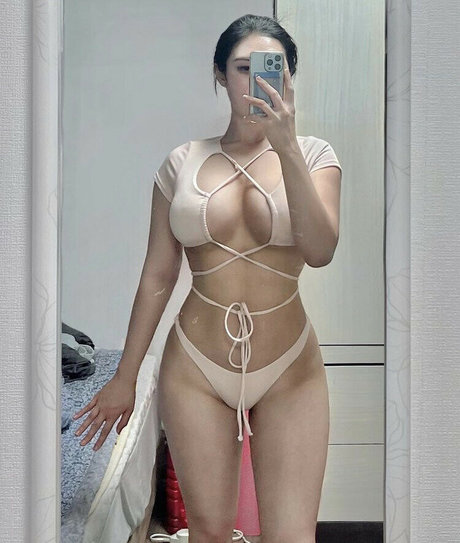 Daani___e top porno galerie