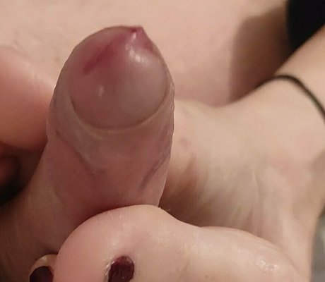 missfeeteva nacktheit perfekte foto