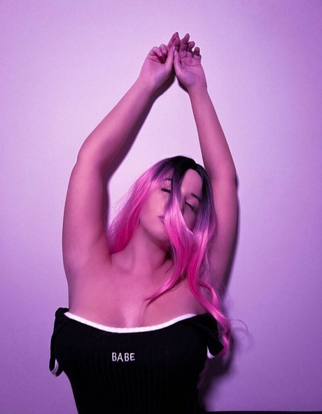 natasha westyy model nackte foto