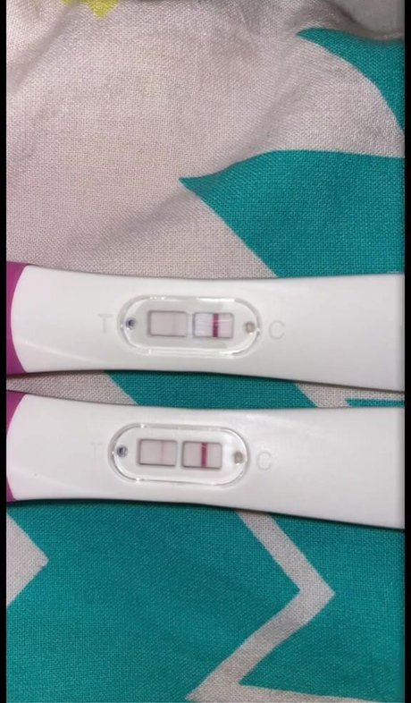 Clarisse Dupont exklusive hübsche bild