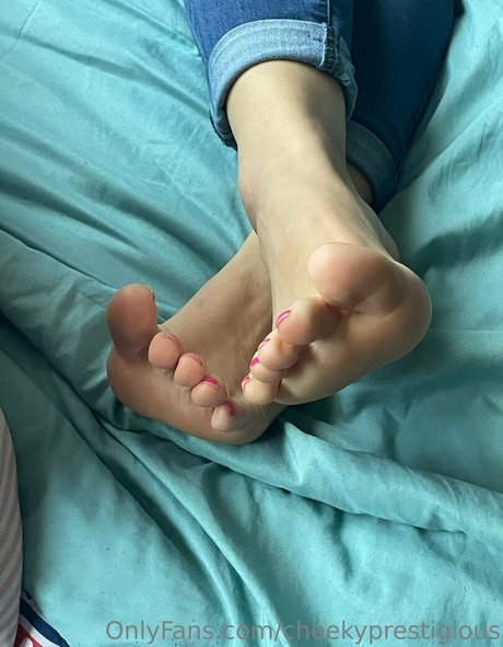 cheekyprestigious schöne heiße galerien