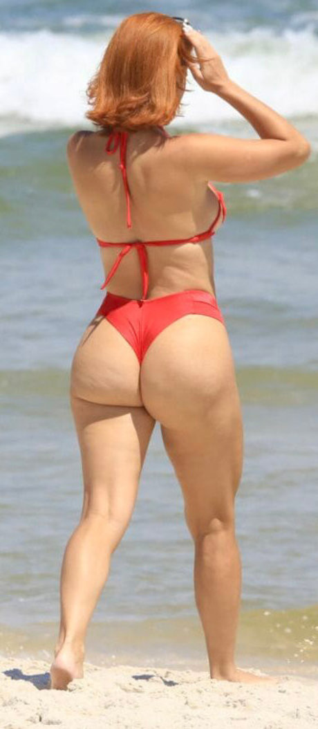 Deborah Albuquerque nackt akt archiv