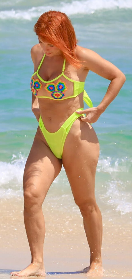 Deborah Albuquerque perfekte akt galerie