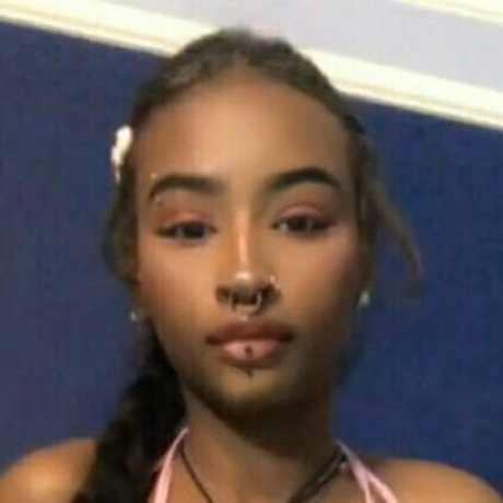 petitchepii model hübsche galerien