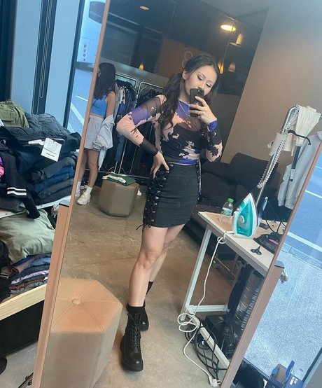 Yinsu Collins porno exklusive galerie