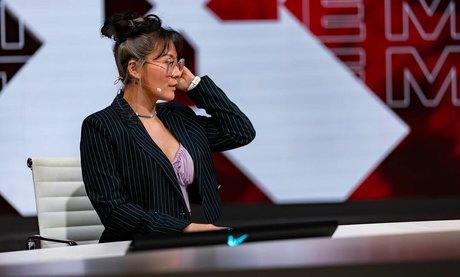 Yinsu Collins hübsche nackte fotos