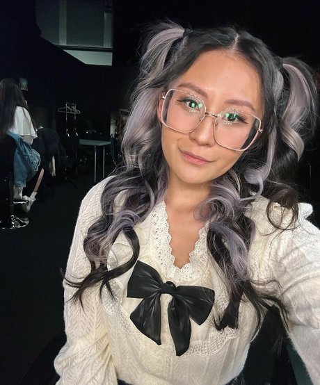 Yinsu Collins freie exklusive foto