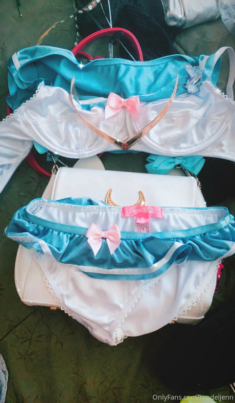 modeljenn nacktheit freie archiv