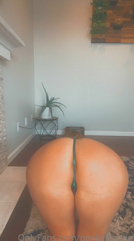 peekaboozie pornostar hd bild