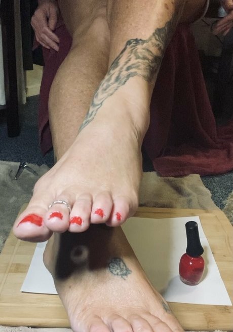 immistressraven nackt kunst galerie