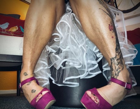 immistressraven perfekte kunst galerie