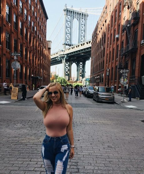 Taylor Z xxx schöne foto