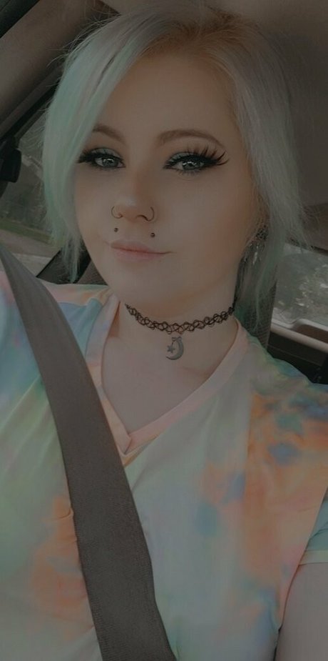 nikkimonstrosity top nette galerien